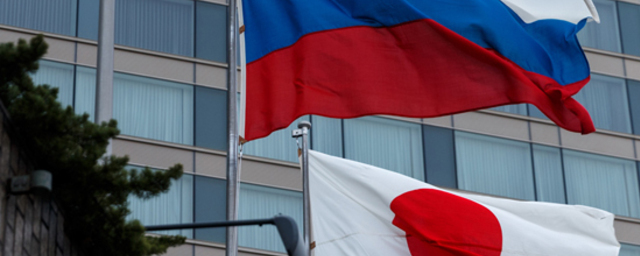 Россия отвергла претензии Японии из-за визита главы МЧС на Курилы
